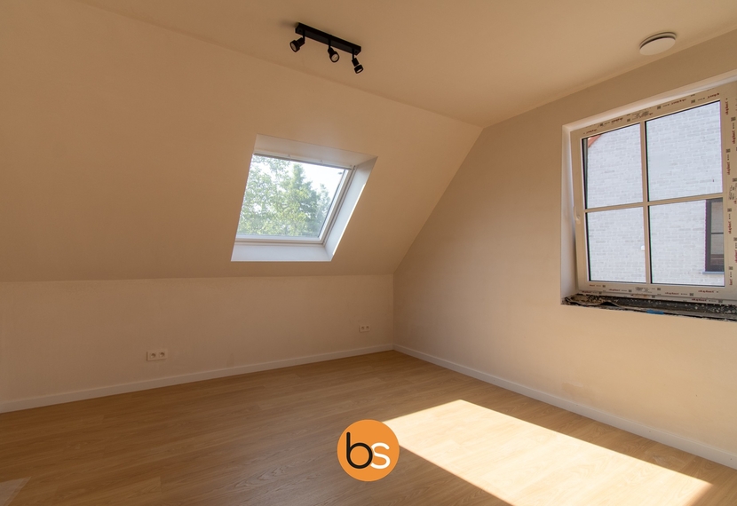 Nieuwbouwwoning met 3 ruime slaapkamers, carport en ruime berging
