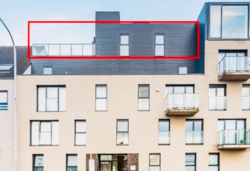Te koop – Uniek penthouse met uitzonderlijk terras in hartje Kortrijk