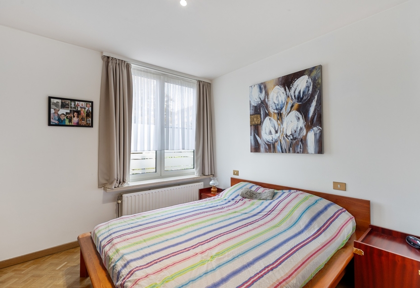 Instapklaar en energiezuinig appartement in hartje Izegem