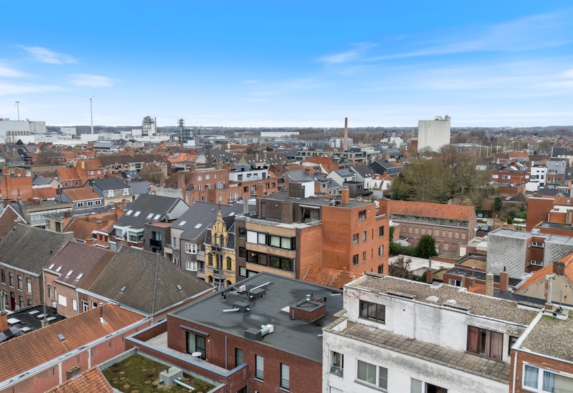 Unieke penthouse met groot terras in centrum Izegem