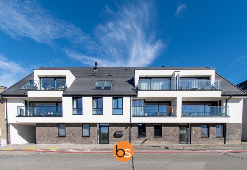 Lichtrijk appartement met 1 slaapkamer en autostandplaats