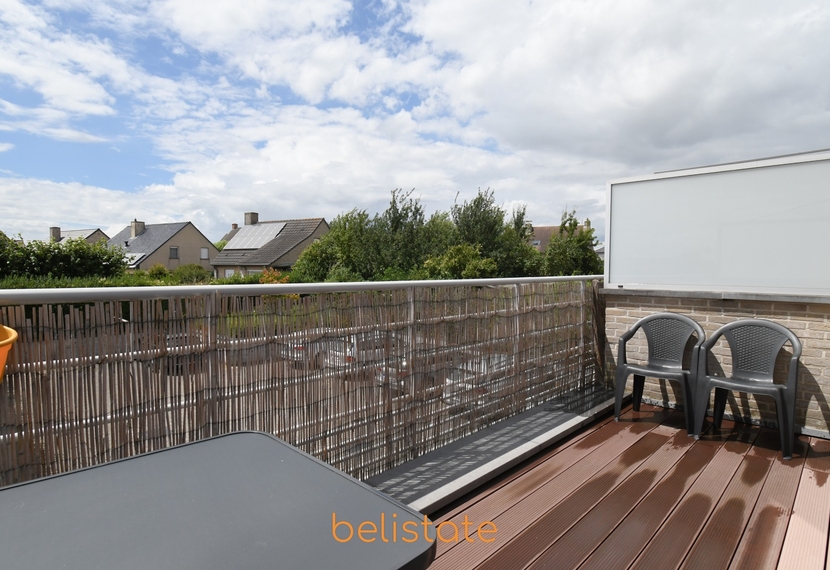 Recent duplex appartement met 2 slaapkamers