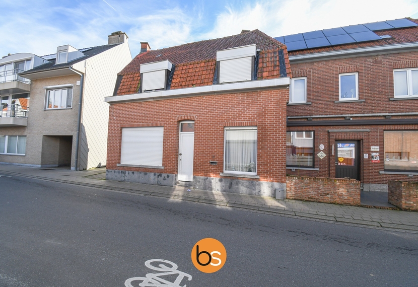 ? Ontdek deze renovatiekans in het hart van Moorsele!