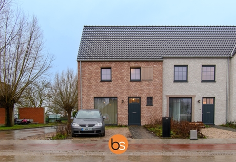 Energiezuinige nieuwbouwwoning met 3 slaapkamers, garage en tuin