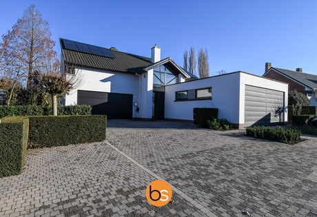 Unieke villa op perceel van 1040m² met zwembad