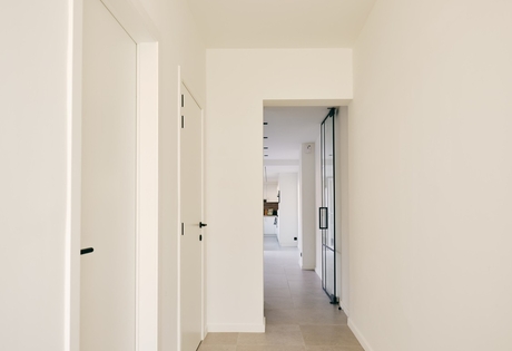 Kwalitatief gerenoveerde rijwoning in het centrum van Ledegem