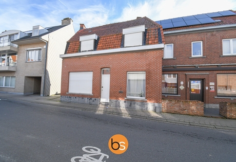 ? Ontdek deze renovatiekans in het hart van Moorsele!