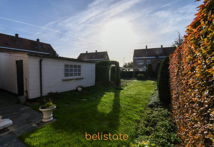 Te renoveren halfopen bebouwing in Ledegem