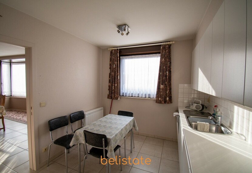 Instapklaar appartement op 1e verdieping in het centrum van Lendelede