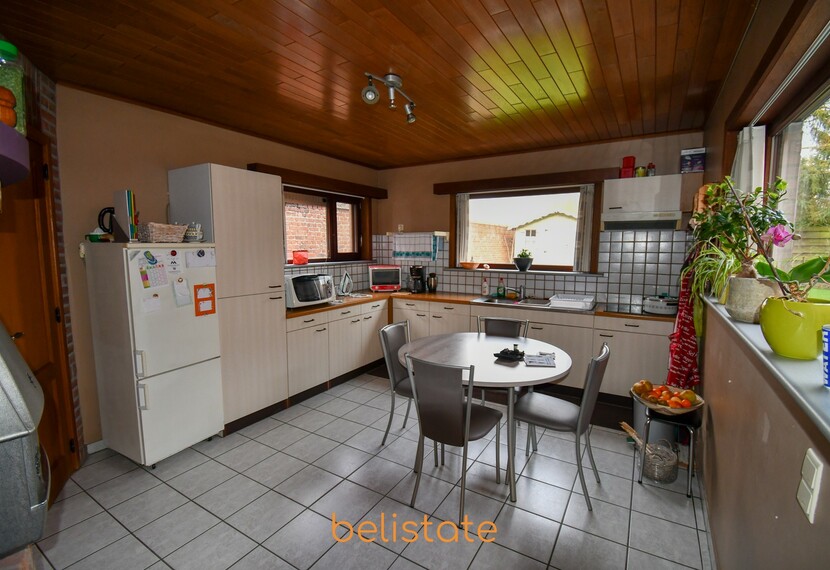 Ruime rijwoning met 2 slaapkamers en grote tuin