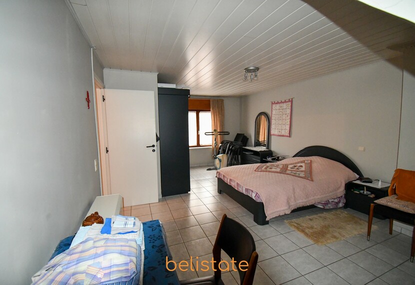 Ruime rijwoning met 2 slaapkamers en grote tuin