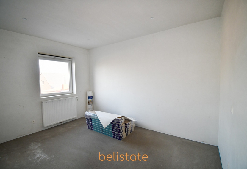 Nieuwbouwwoning in het centrum van Sint-Eloois-Winkel
