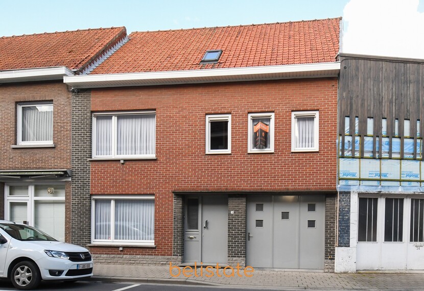Ruime rijwoning met 4 slaapkamers en garage