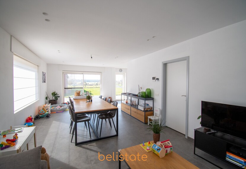 Alleenstaande woning op landelijke ligging te Heule