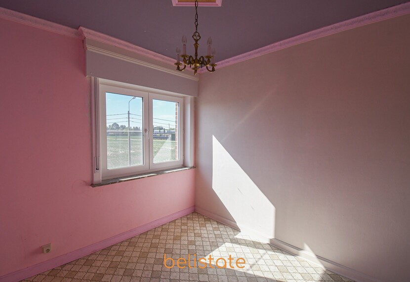 Op te frissen halfopen bebouwing op 'Bosmolens' in Izegem