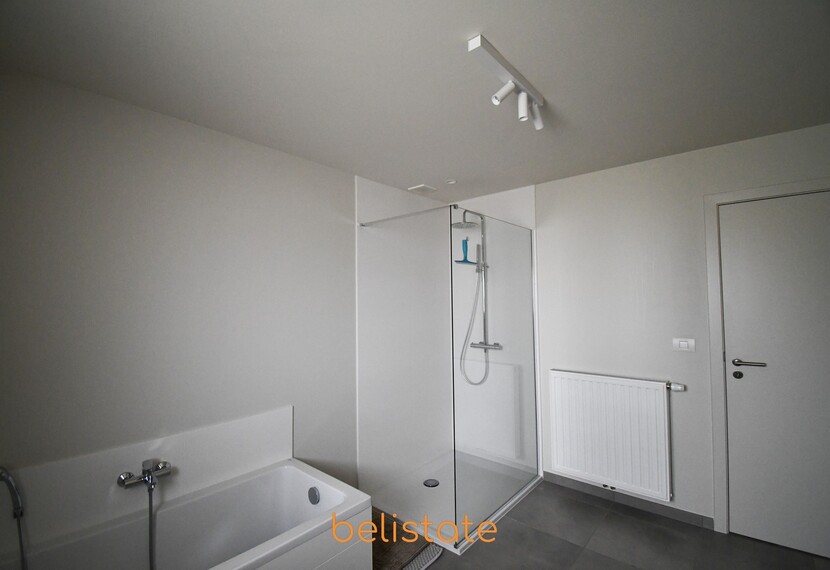 Ruime nieuwbouwwoning te Ledegem