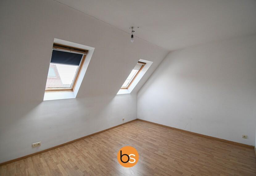 Zeer ruim appartement met 2 slaapkamers en terras