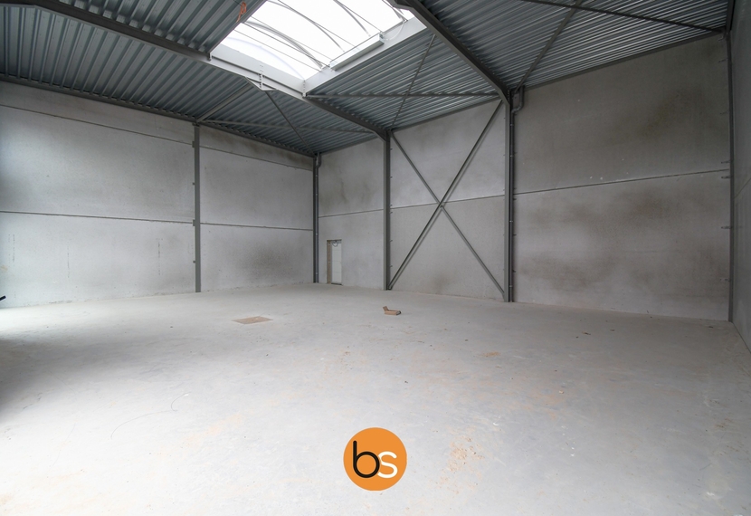 NIEUWBOUW LOODS TE HUUR