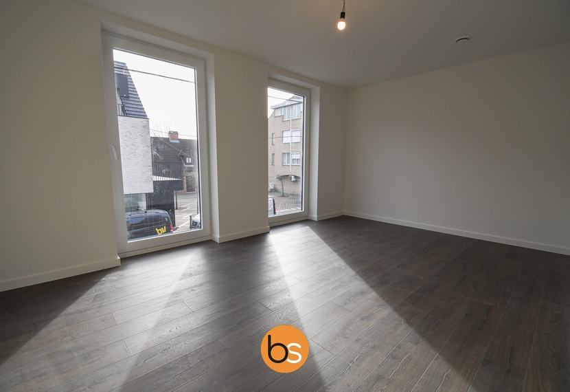 Ruime nieuwbouwwoning te huur in Gullegem, Heulestraat 13
