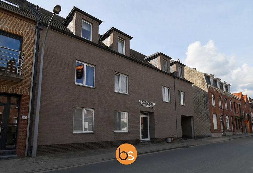 Ruim, lichtrijk appartement met 2 slaapkamers en een ruim terras