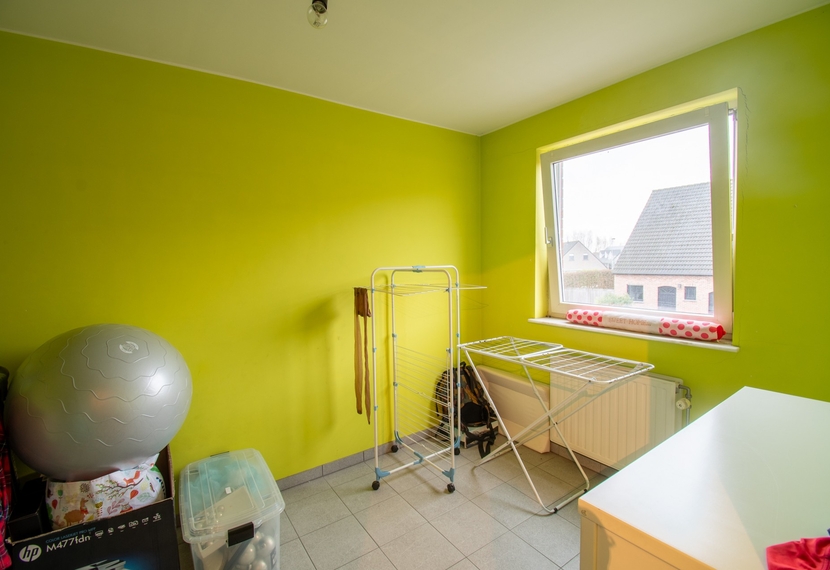 Half open woning met 4 slaapkamers op wandelafstand van het centrum van Sint-Katharina