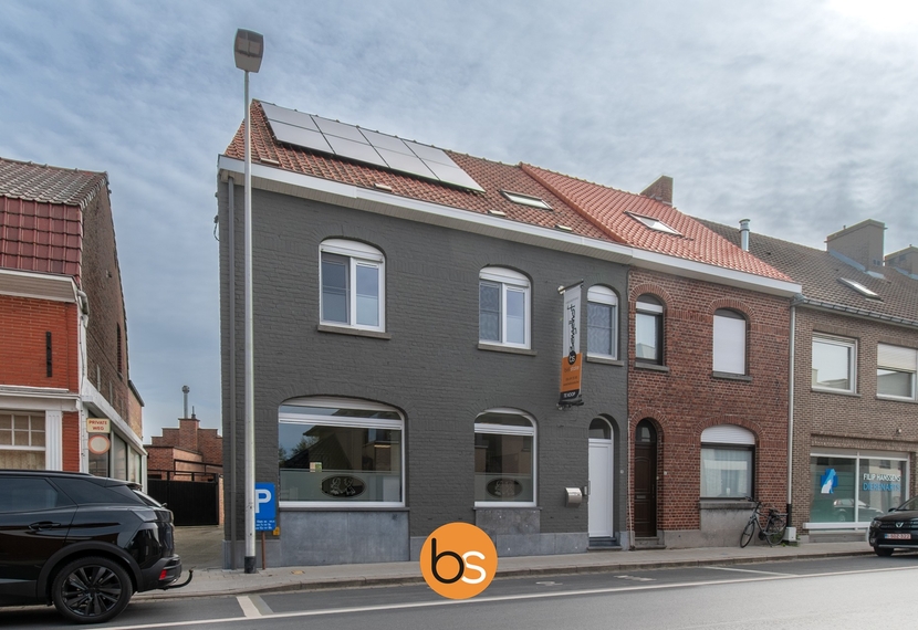 Te koop: Ruim en energiezuinig pand in het centrum van Sint-Eloois-Winkel