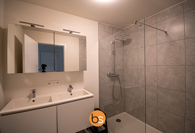 Gelijkvloers nieuwbouwappartement te huur