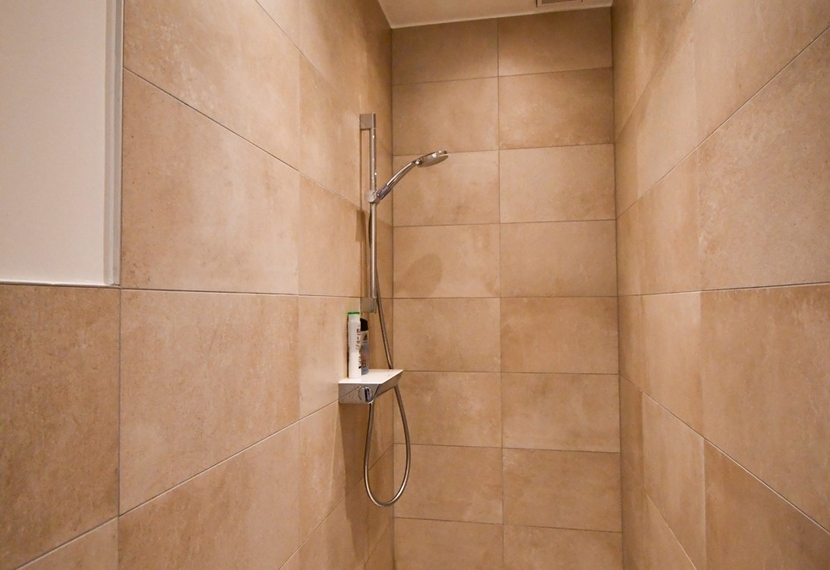 Uniek appartement te huur in het centrum van Sint-Eloois-Winkel.