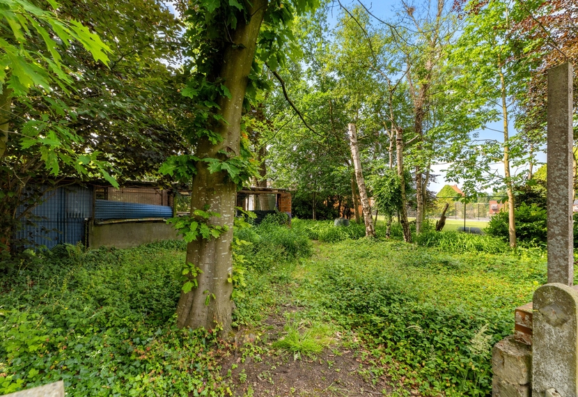 Karaktervolle architectenvilla op een royaal perceel van 1.286 m² getekend door architect Piet Pauwels