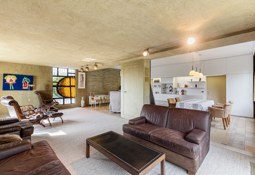 Karaktervolle architectenvilla op een royaal perceel van 1.286 m² getekend door architect Piet Pauwels