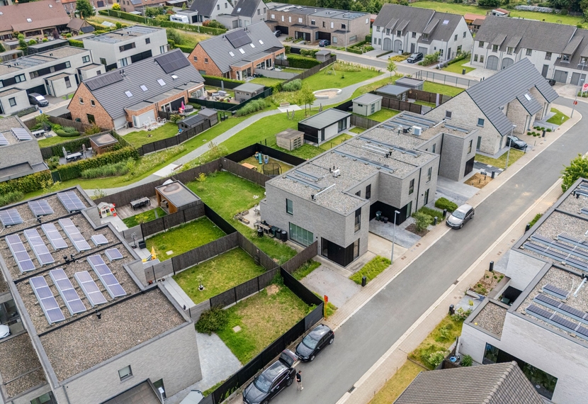 Instapklaar wonen in Rollegem — quasi nieuw, EPC A, zonnepanelen & warmtepomp