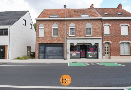 Ruime woning te koop int Sint-Eloois-Winkel