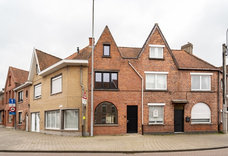 Gerenoveerde woning te koop in Rumbeke