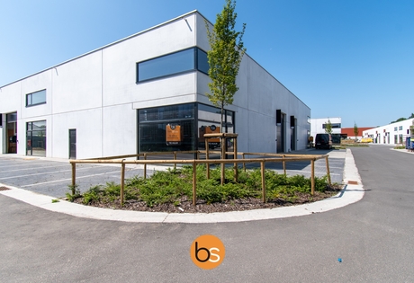 Te huur: moderne en energiezuinige loods in Sint-Eloois-Winkel (Toor)