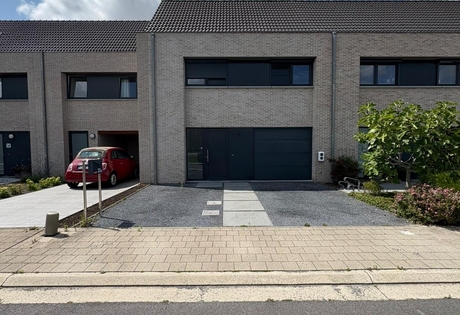 Instapklare woning te huur in Izegem